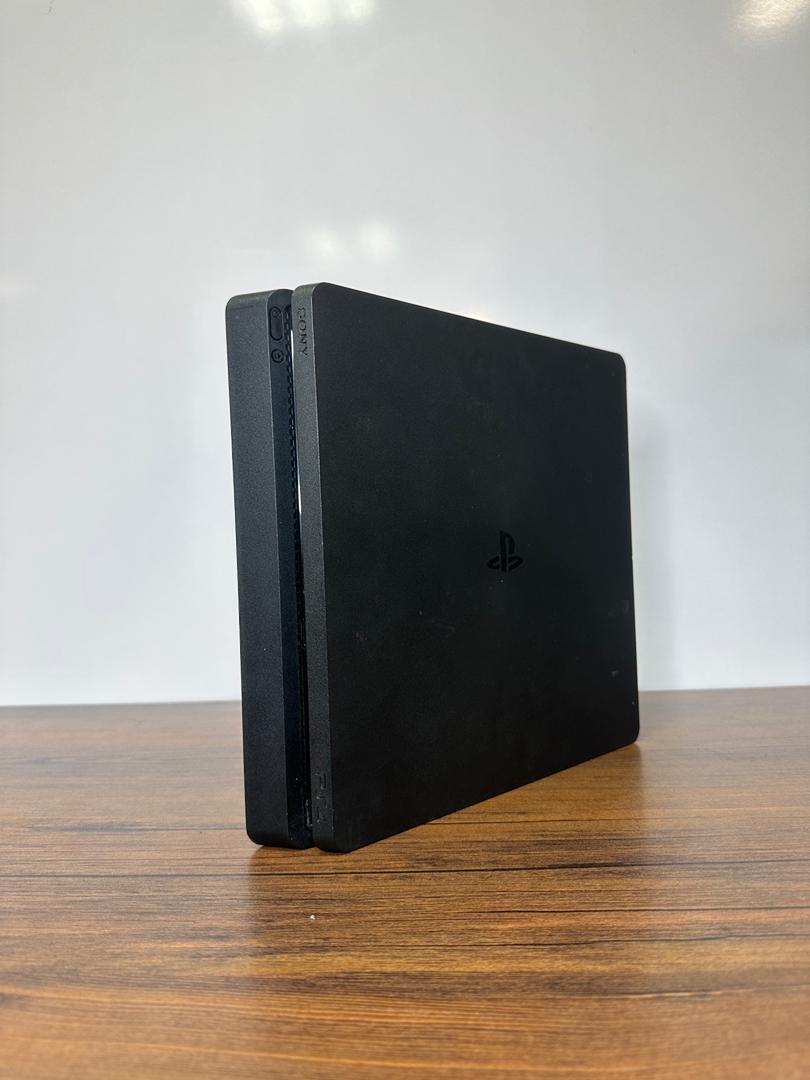 کنسول بازی دست دوم سونی (اکانتی) PS4 Slim 1TB Region 1